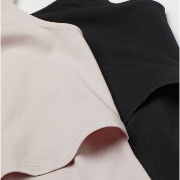 2 nursing tanks - Picture 2 of 5